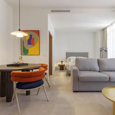 Plaza Del Siglo Suites & Boutique Apartments By Caleta Homes Malaga Exterior photo