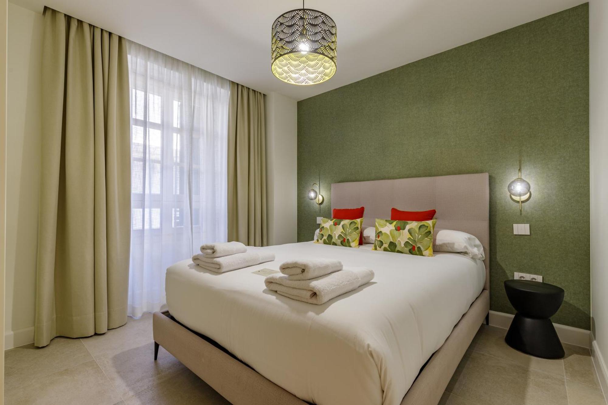 Plaza Del Siglo & Boutique By Caleta Homes Appartement